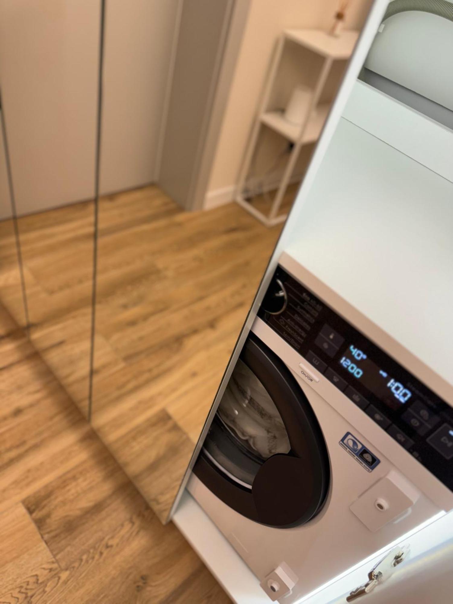 Zurawia 18.11 Apartment โควอบเซก ภายนอก รูปภาพ